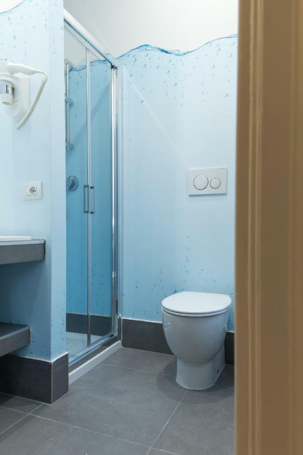Beautiful Apartment In San Giovanni Close To Colosseo โรม ภายนอก รูปภาพ